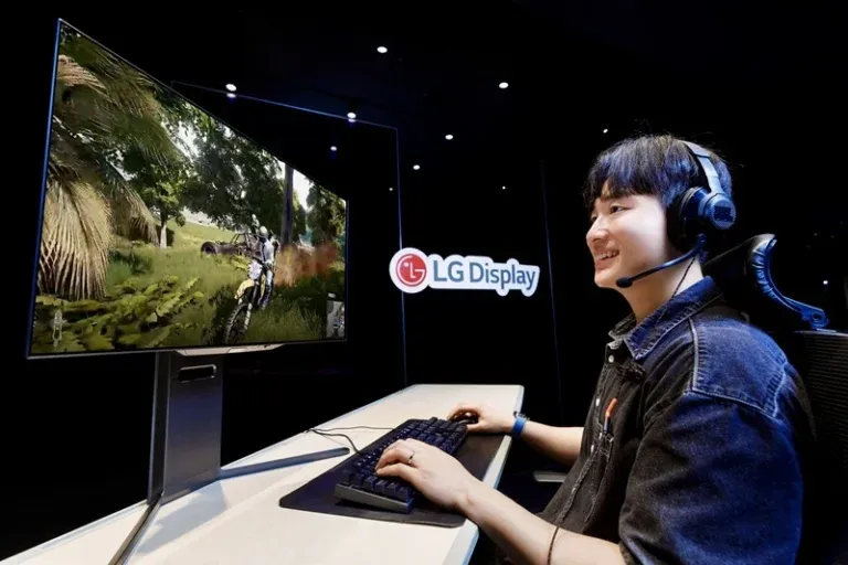 История OLED от LG Display