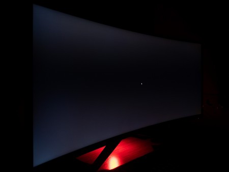 107_ravn_glowblack.jpg