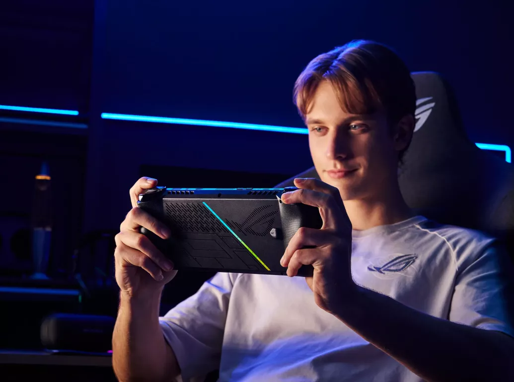 Портативная игровая консоль ASUS ROG Ally X