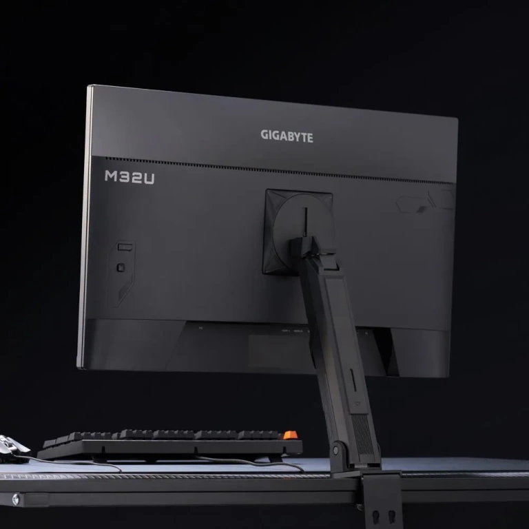 Монитор Gigabyte M32U-AE