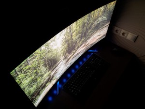 109_glowc1.jpg
